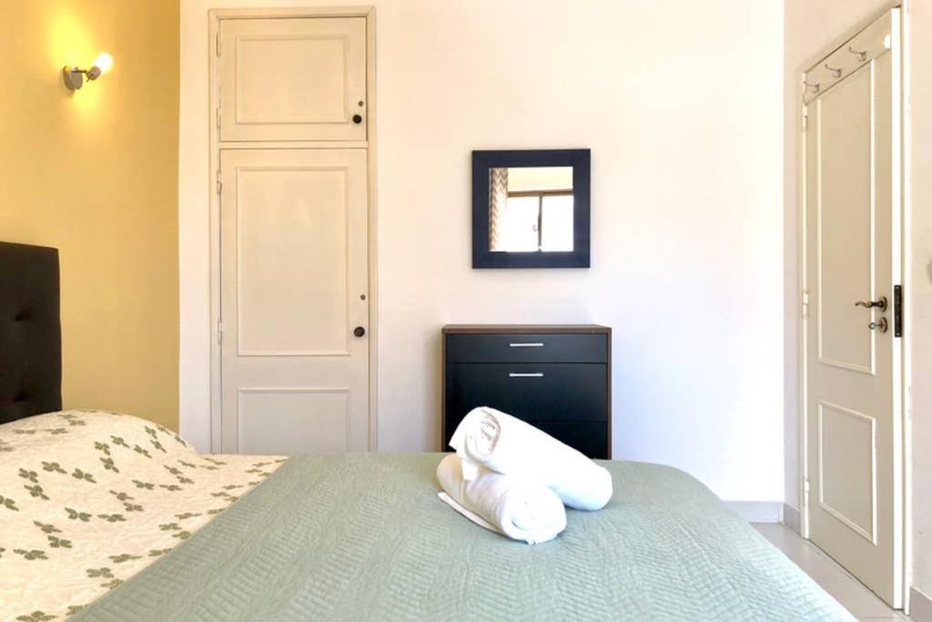 Apartment Sea View And Old Town L Close Center And
