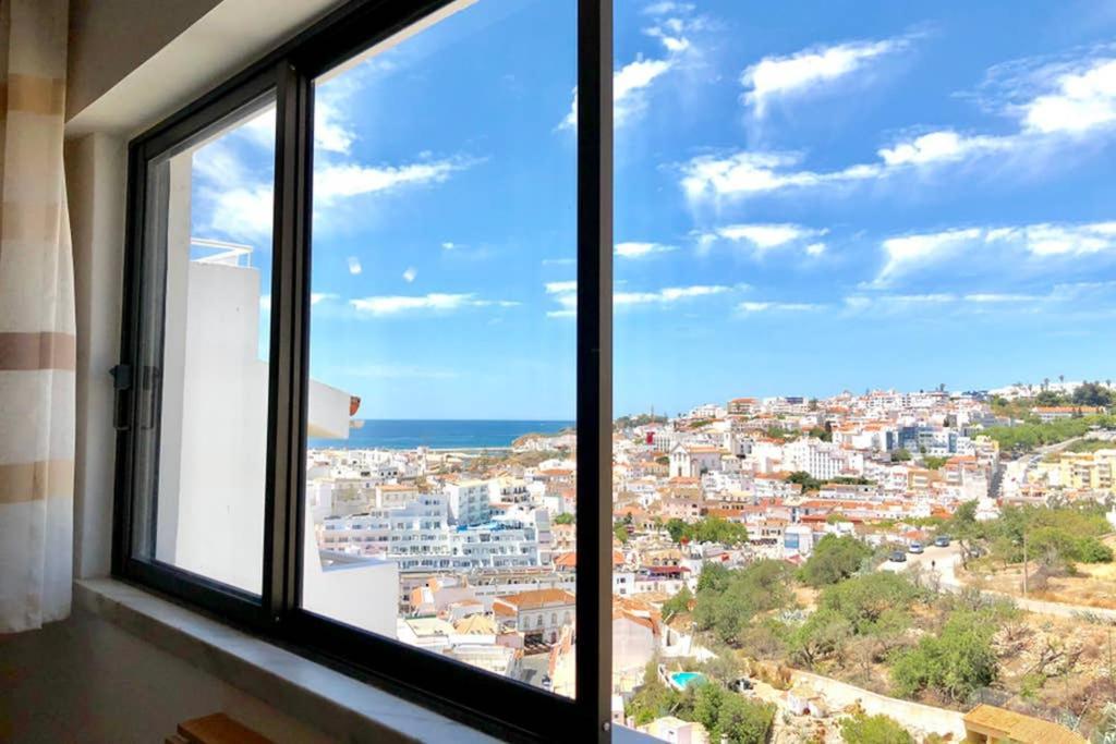 Sea View And Old Town L Close Center And Apartment Albufeira